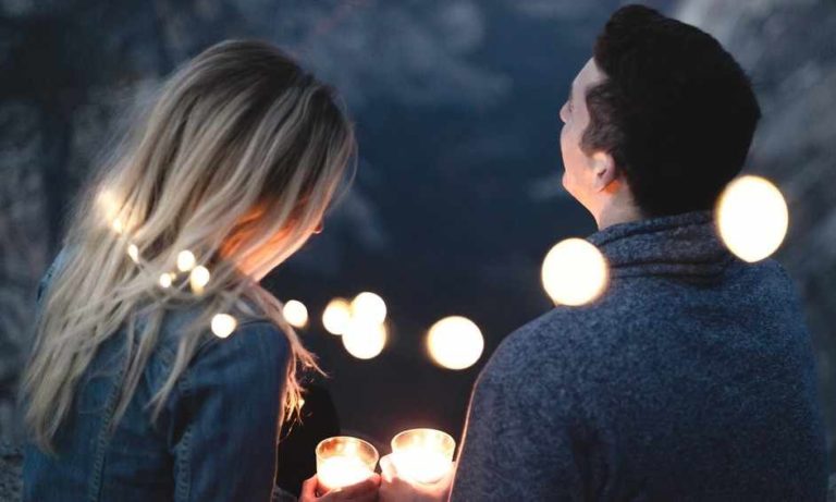 How to Impress a Girl? 15+ Impactful Tips to Impress Any Girl